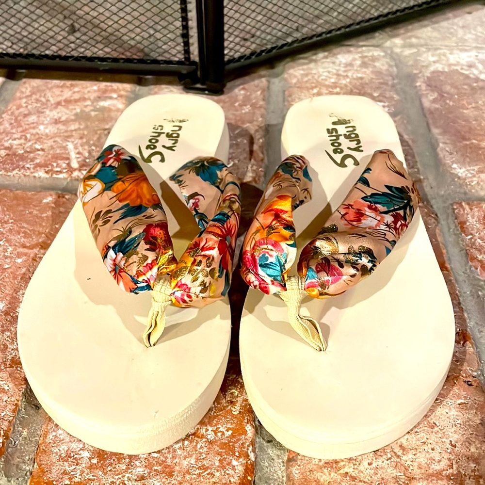 Flip flops floral
